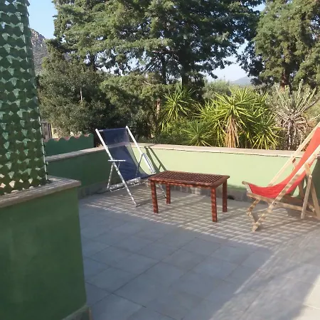 Giardone Holiday home *